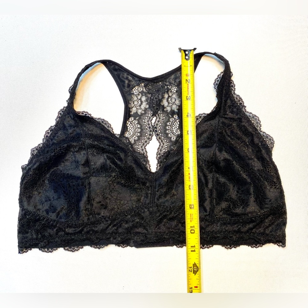 Black Lace Bralette Classic from Felina - Picture 5 of 13